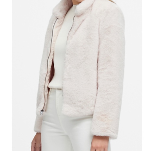 Banana Republic Jackets & Blazers - Banana Republic faux fur jacket